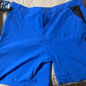 Mojo Fishing Shorts NWT SIZE 44